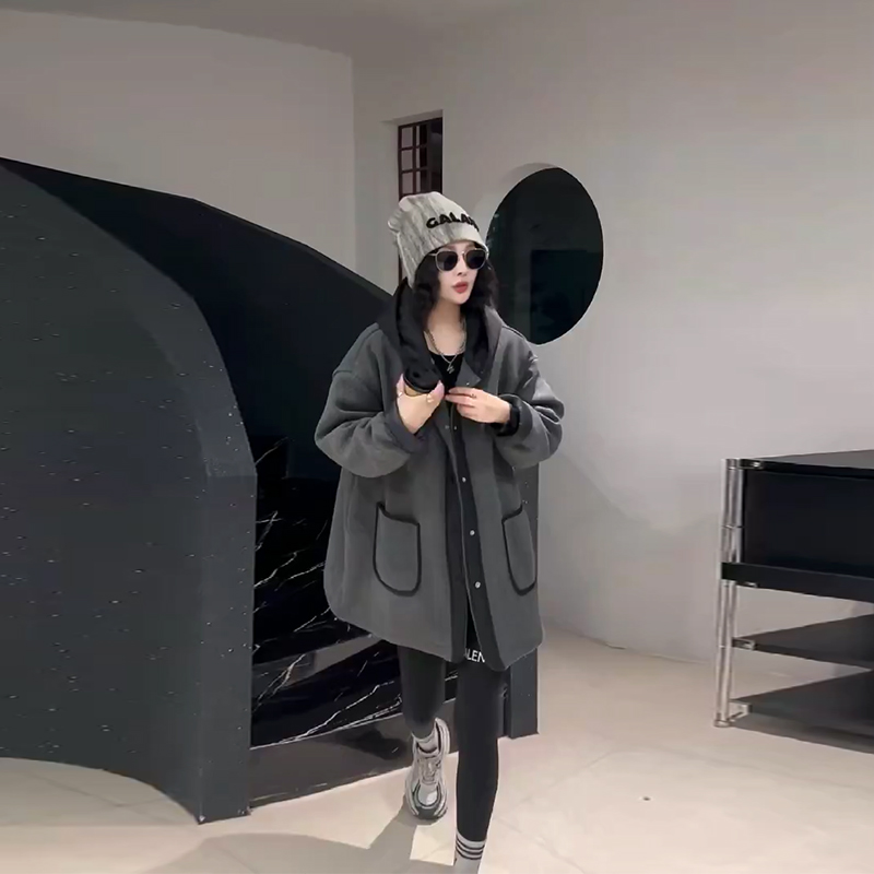 大码连帽双兜夹棉外套