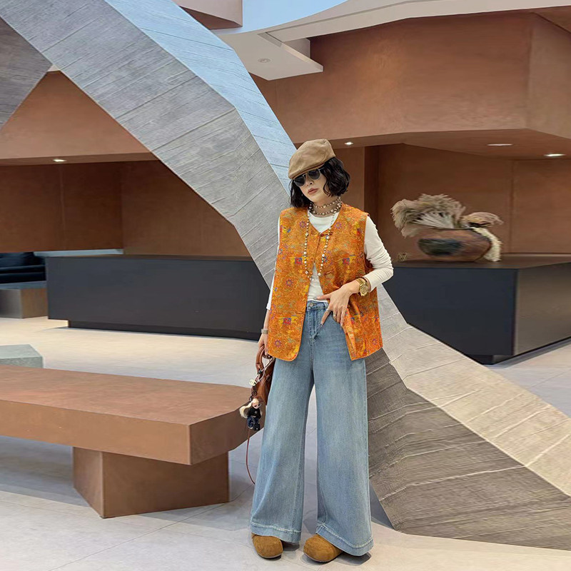 胖MM加肥圆领盘扣花纹国风马甲大码女装复古风时尚气质洋气两件套,女装/女士精品,大码内搭,淘宝优惠券,粉丝福利购,淘宝优惠卷