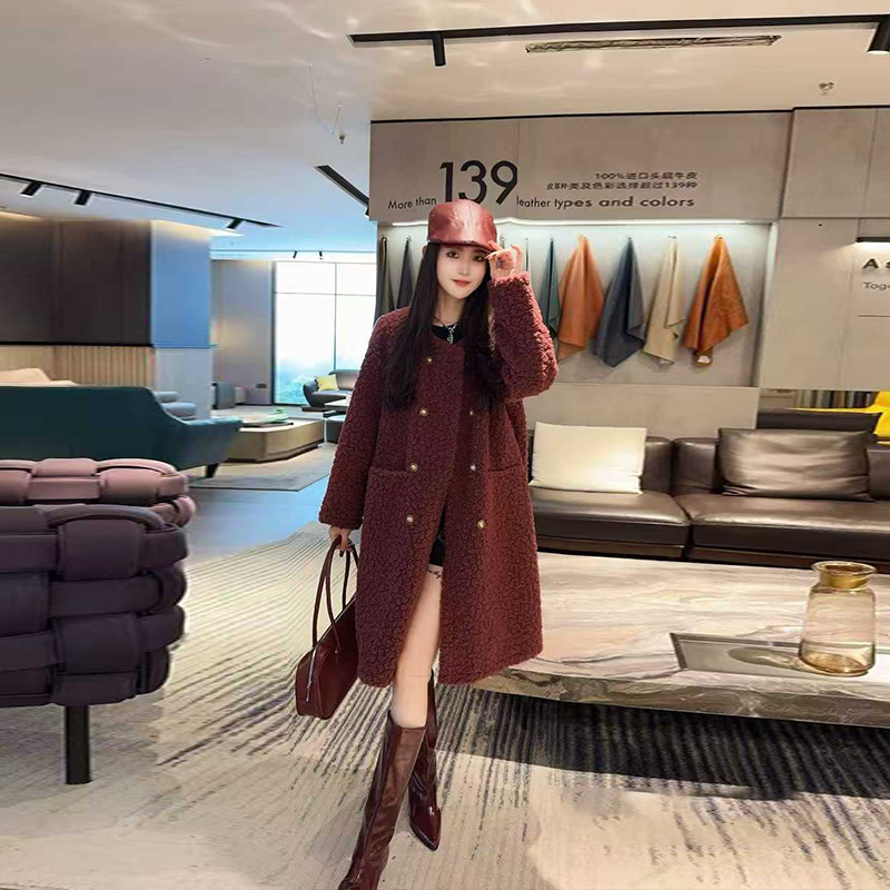 大码女装长袖羊羔毛带外套