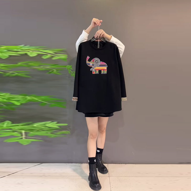 圆领长袖卡通图案加绒上衣