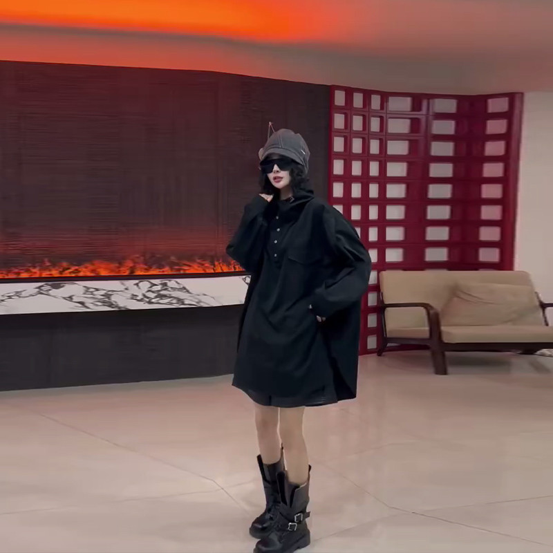 大码女装抽绳连帽纽扣两兜盖大衫