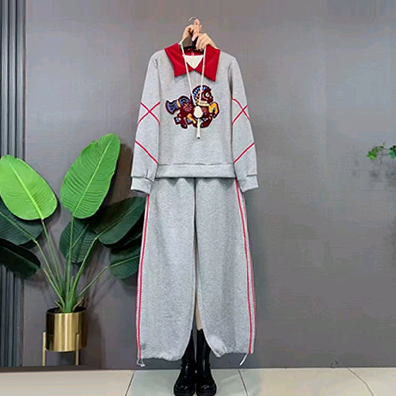 胖妹妹拼色翻领长袖卡通图案上衣束脚长裤韩版大码女装休闲两件套,女装/女士精品,大码套装,淘宝优惠券,粉丝福利购,淘宝优惠卷