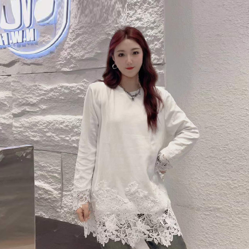 大码女装蕾丝袖口圆领上衣