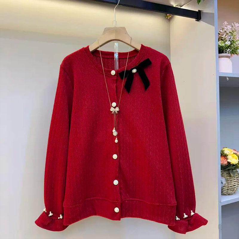 加肥蝴蝶结领微喇袖口小衫