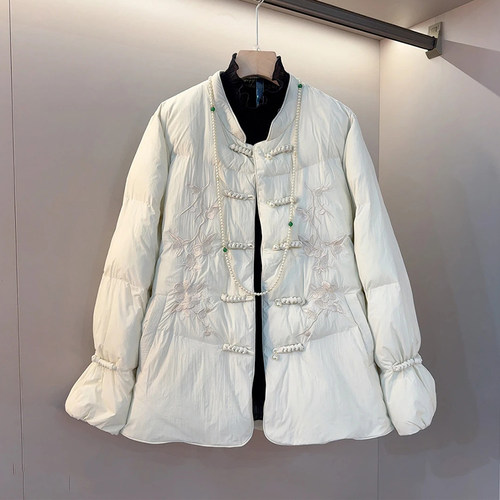 立领盘扣刺绣花国风棉服外套