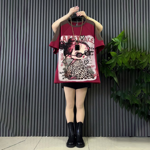 圆领短袖卡通图案T恤衫