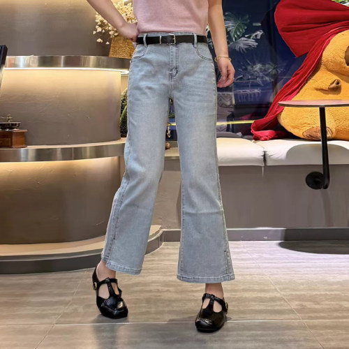 大码女装直筒九分牛仔裤