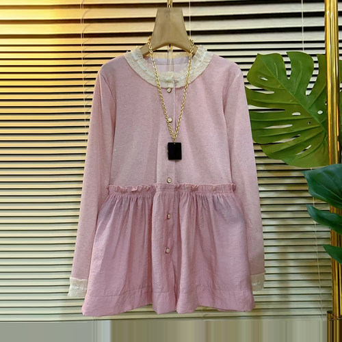 胖妹妹拼色压褶领长袖小衫