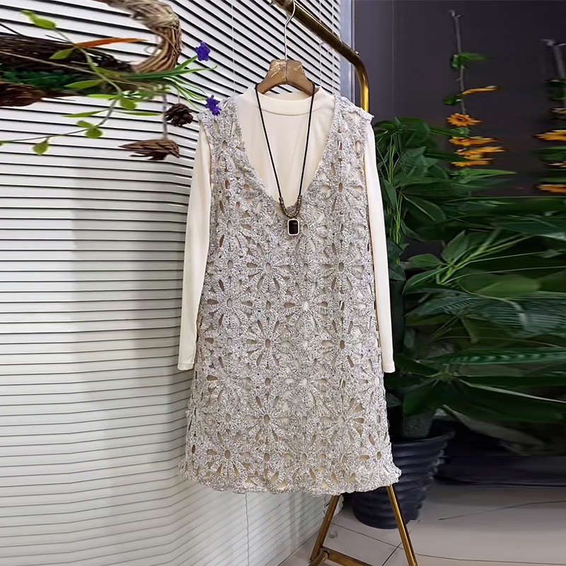 半高领打底衫V领马甲裙套装