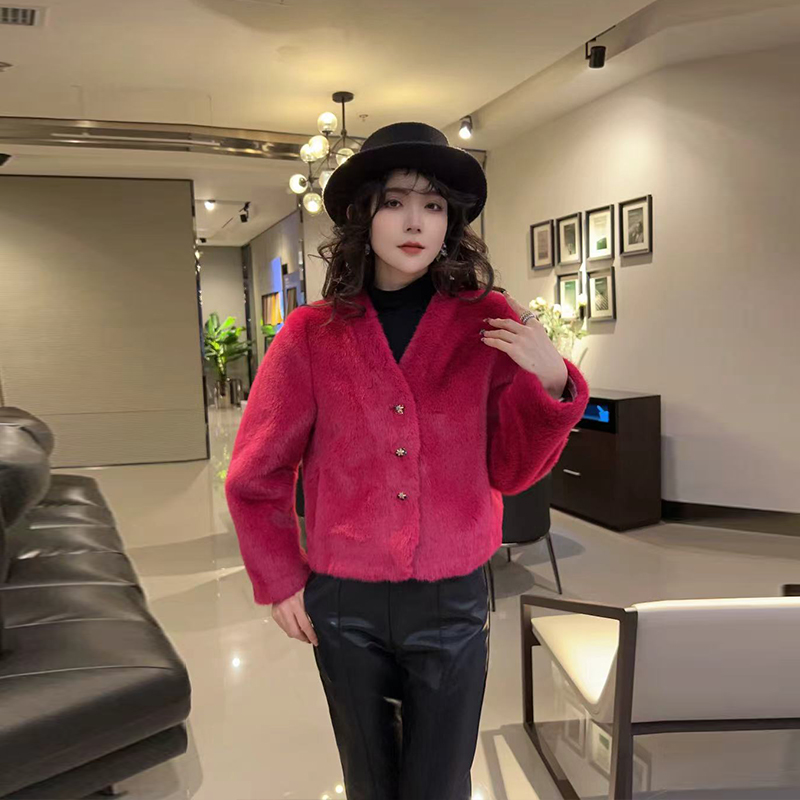 大码女装V领长袖毛毛外套