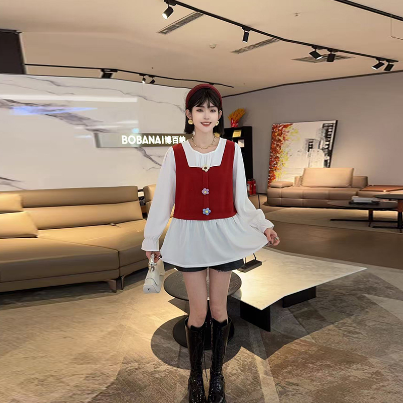 微喇袖口拼色背心纽扣假两件小衫