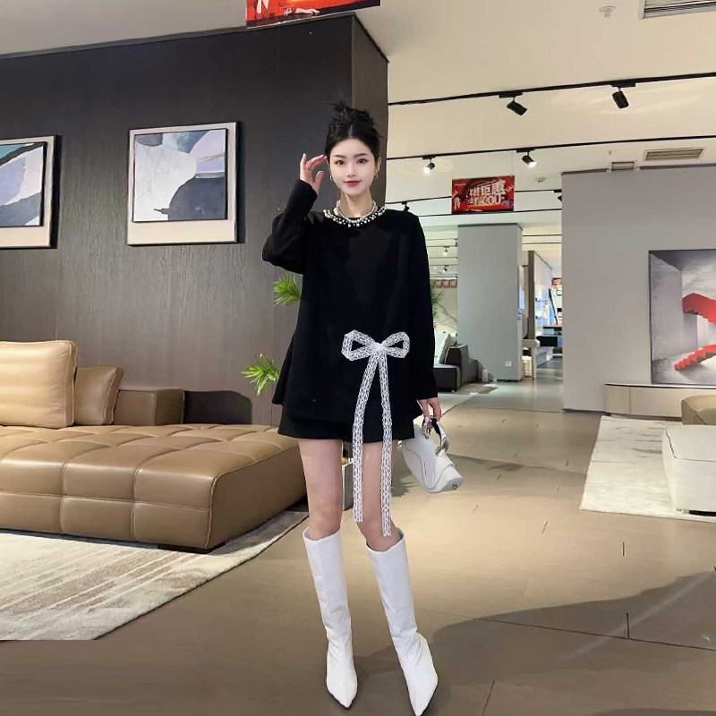 大码女装拼蕾丝条钉珠圆领上衣宽松遮肚子韩版胖妹妹黑色百搭小衫,女装/女士精品,大码内搭,淘宝优惠券,粉丝福利购,淘宝优惠卷