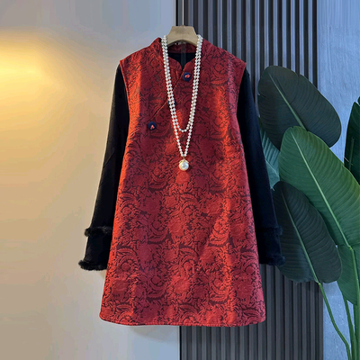 毛毛袖口小衫立领盘扣花纹马甲裙