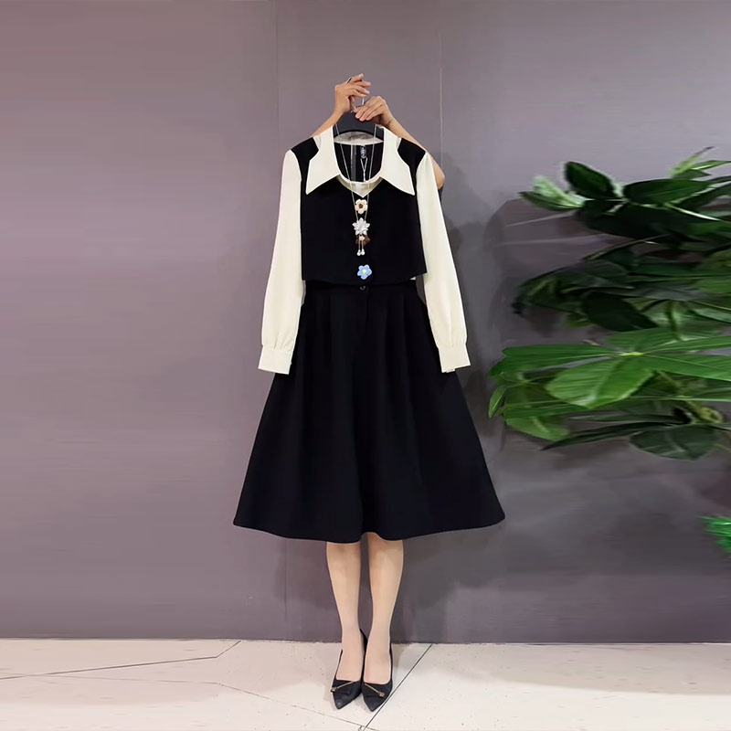 大码女装翻领拼色长袖连衣裙