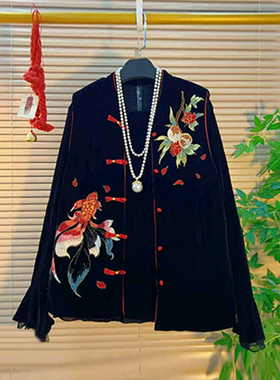 加大码女装盘扣刺绣图案国风马甲胖妹妹黑色显瘦百搭减龄长袖小衫