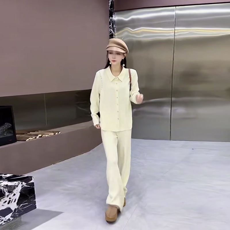 加肥翻领亮钻肩长袖衬衫