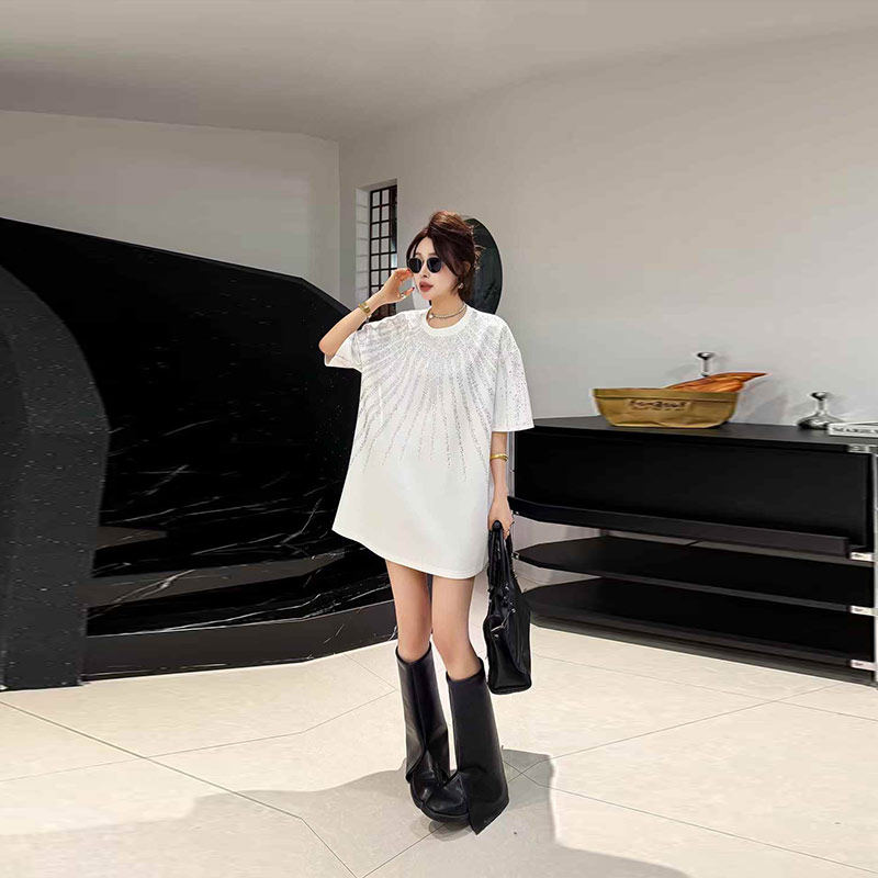 大码女装圆领短袖亮钻T恤衫