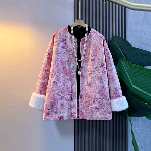 大码女装毛毛袖口花纹棉服外套