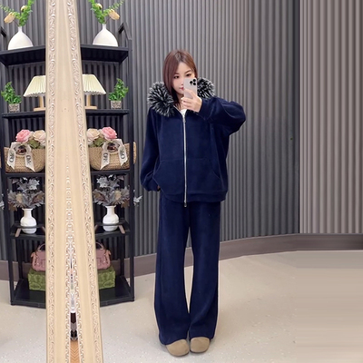 毛毛连帽长袖拉链外套阔腿长裤