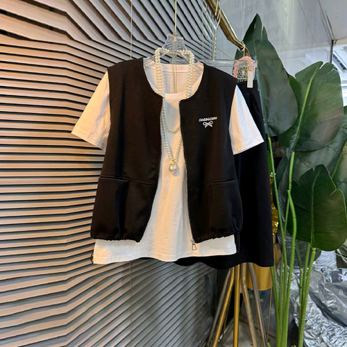 小字母开衫马甲松紧腰半身裙小衫