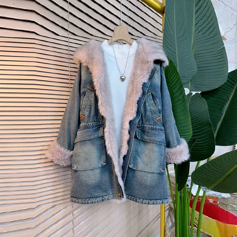 连帽毛毛内里长袖牛仔外套