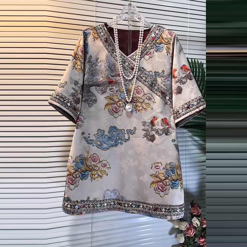 大码女装V领花朵边短袖国风上衣