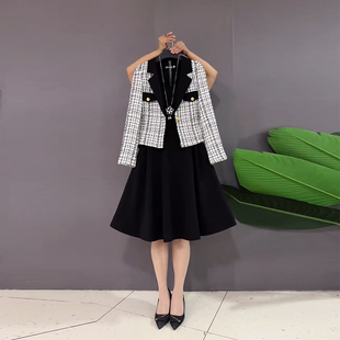 收腰显瘦洋气时尚 胖MM西装 女装 外套连衣裙两件套大码 领小香风长袖