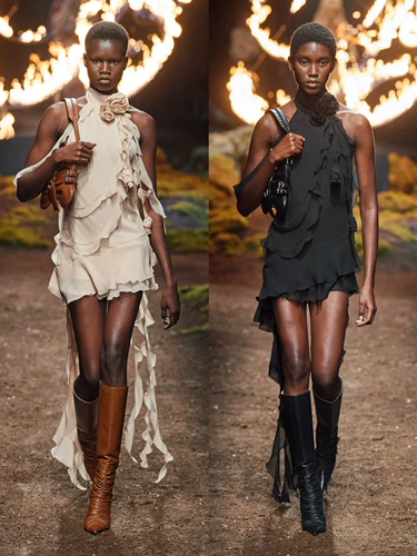Blumarine, элегантное платье, 12 года, с открытой спиной, в цветочек
