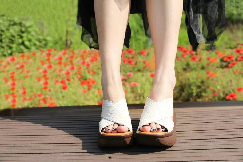 夏新复古真皮厚底凉拖鞋女外穿