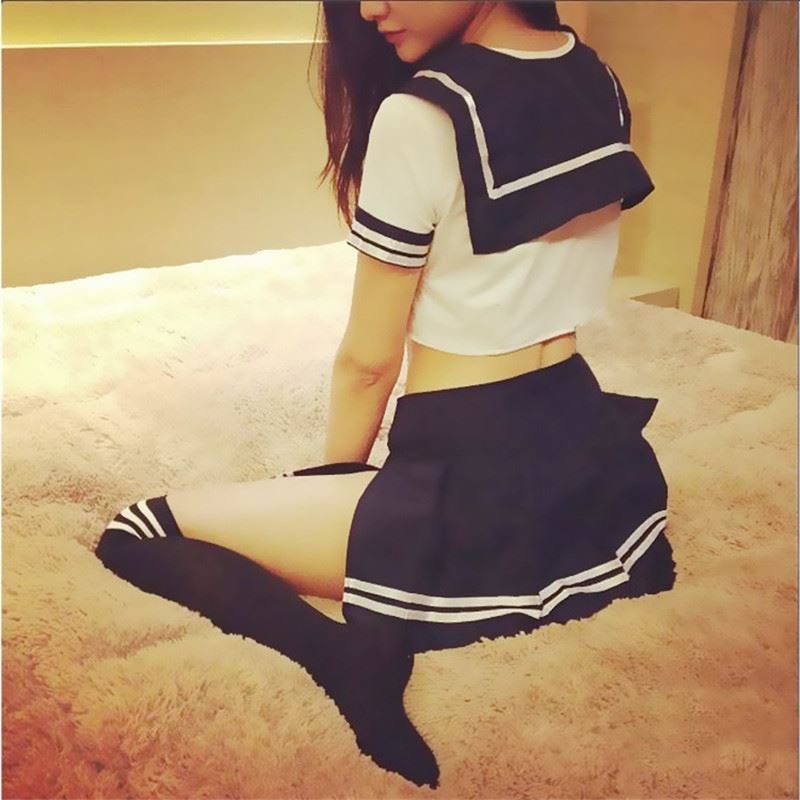 jk制服超短裙露胸露屁股性感学生情器内衣女护士诱感蕾丝床上制服