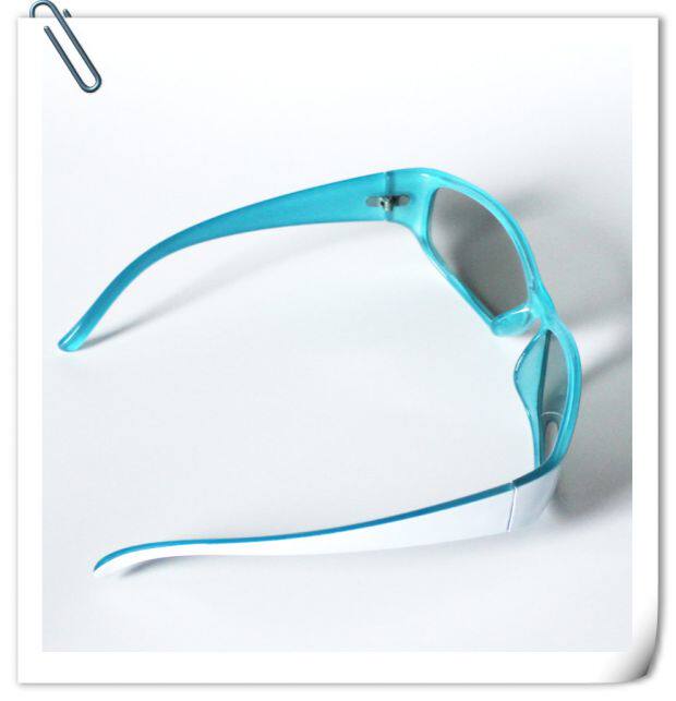 Lunettes 3D - Ref 2623653 Image 3