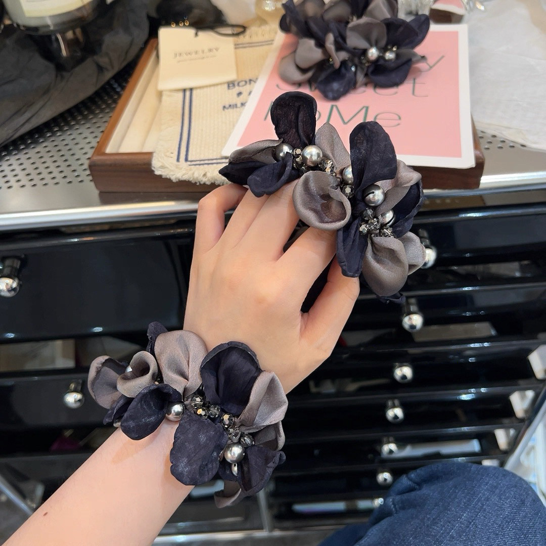 东大门高品质超仙花瓣发圈仿水晶珠珠扎发头绳高低马尾橡皮筋发绳