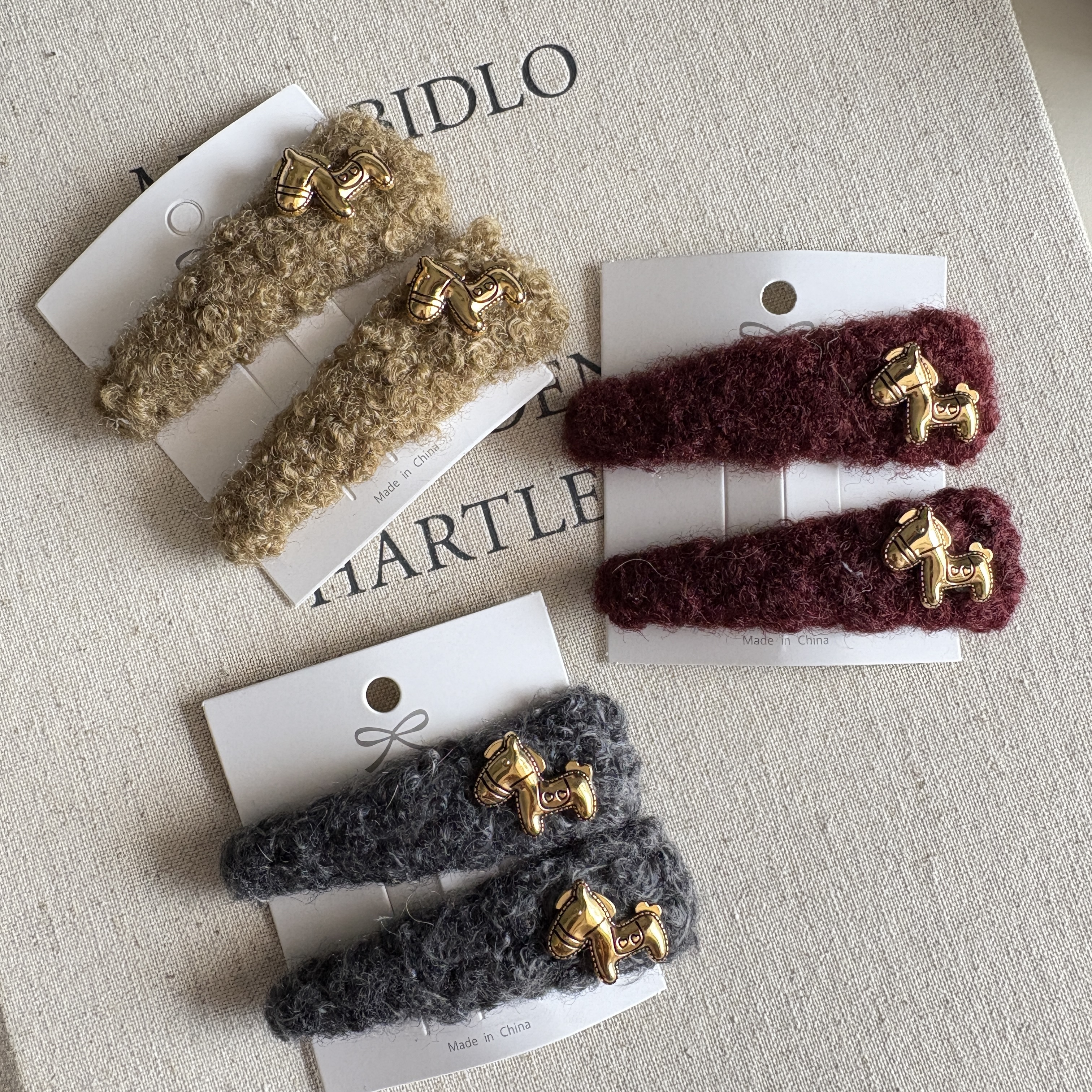 韩系复古金标小马毛绒发夹女掰掰夹高端侧边夹前额刘海夹bb夹头饰