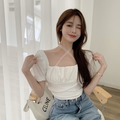 Real price! Square neck foam sleeve top with lace stitching