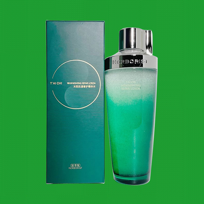 佰草集太极生物钟精华水补水保湿