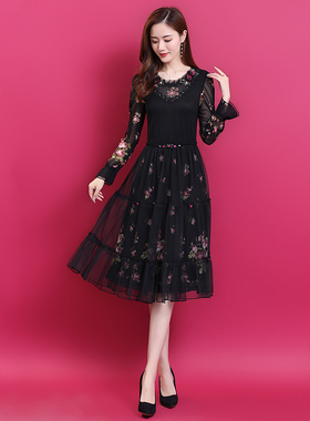 28c31秋冬女士连衣裙长袖刺绣钉珠立体装饰黑色中长款打底加绒