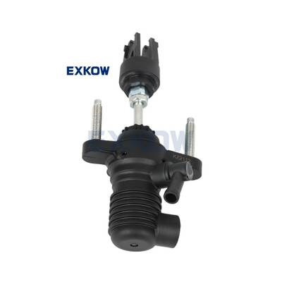 现货 离合器总泵适用于丰田Toyota Hilux 31420-0K070