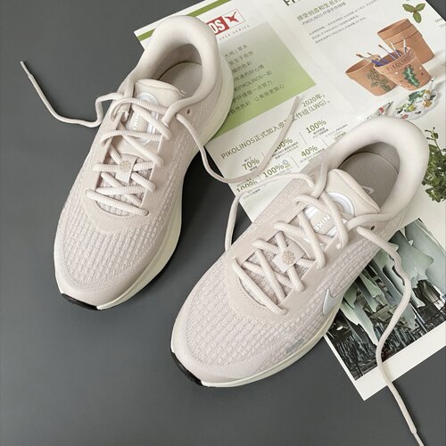 Nike/耐克正品 女舒适透气耐磨缓震低帮运动休闲跑步鞋FJ7765-110