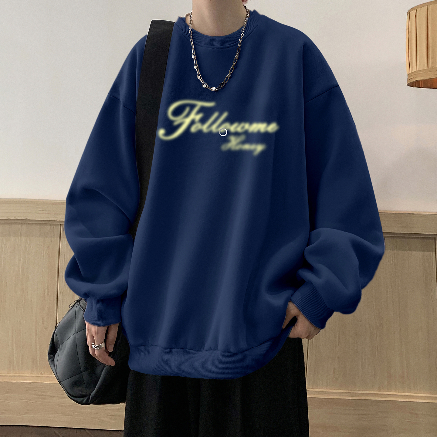 藏青色