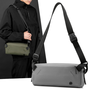 男包2024新款 简约潮休闲单肩斜挎包大容量运动防水胸包 多功能男士