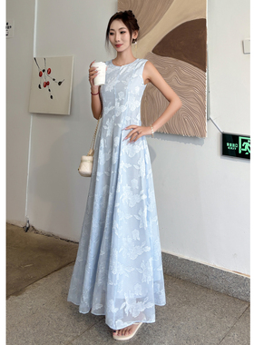 高个子无袖背心连衣裙裙子女夏2026新款轻奢高级感加长版蓝色长裙
