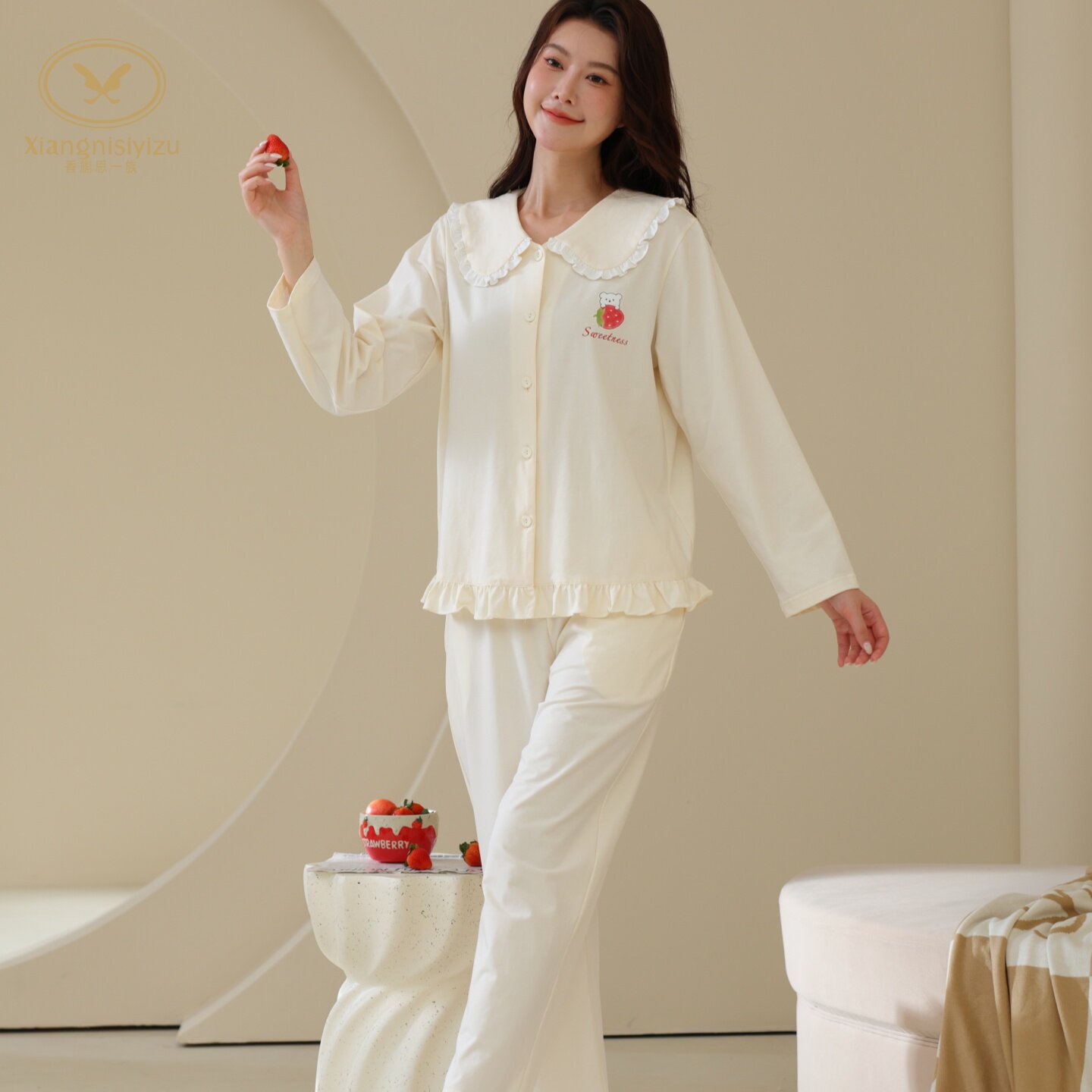 香旎思女秋冬纯色甜美舒适家居服