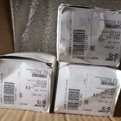 议价原装三菱接触器SD-T35，DC125V，全新带包装。库