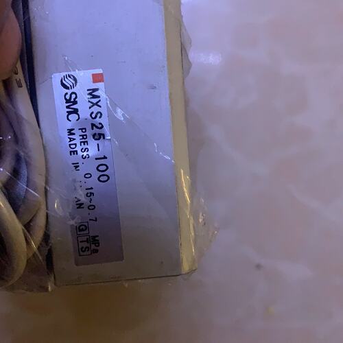 议价smc气缸，MXS20-75（2个），MXS25-100（3