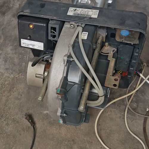 议价利雅路燃烧机RS34/1 MZ，原装拆机，230V，50
