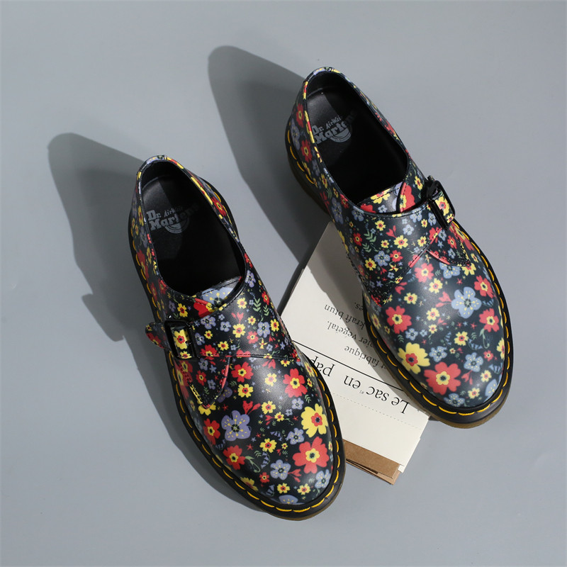[절판 틈새] DR.MARTENS 1461 맞춤형 그래피티 메리제인 대형 로우컷 마틴 가죽신 페인팅