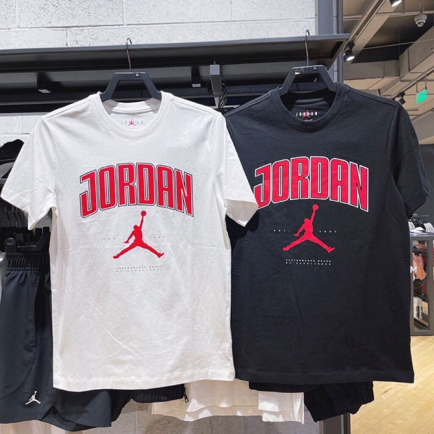 Nike耐克短袖男夏新款JORDAN飞人印花透气棉质运动T恤HQ0010-010