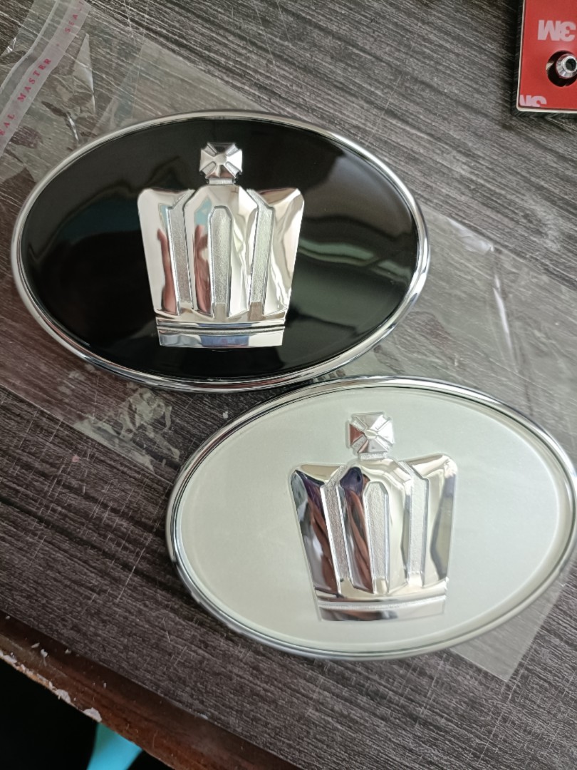 适用十四代皇冠改装车标后标 十二代标志十三尾标叶子板c柱侧标