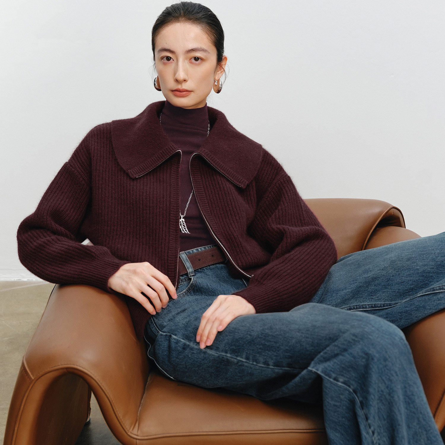 商场同款伊折扣2025秋新款韩版紫色拉链方领针织开衫女1GA131631