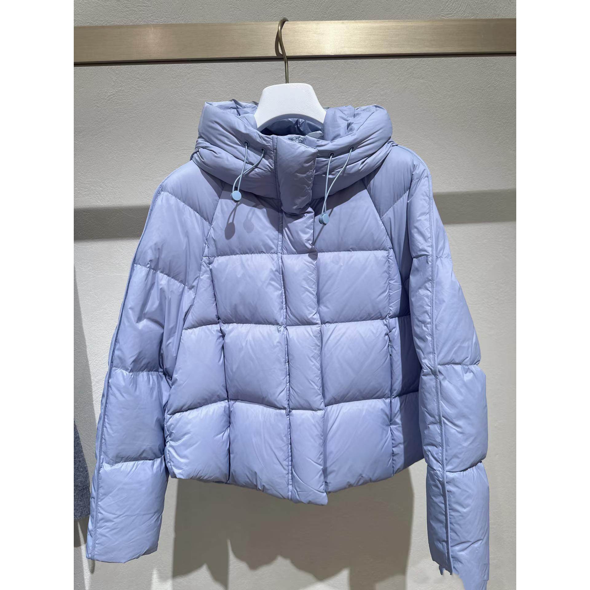 伊折扣商场同款2025冬女装宽松百搭显瘦连帽羽绒服外套1GB280572